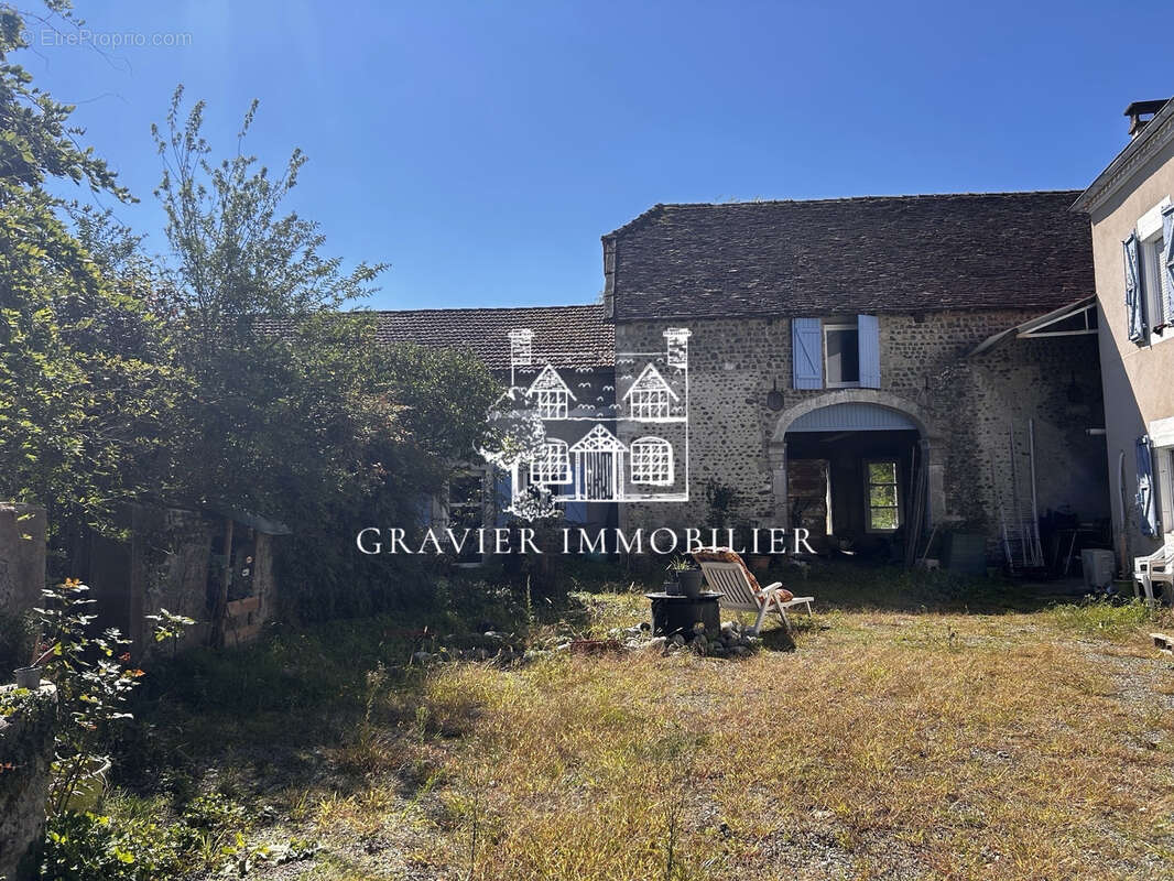 Maison à SARPOURENX