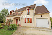 Maison à EMANCE