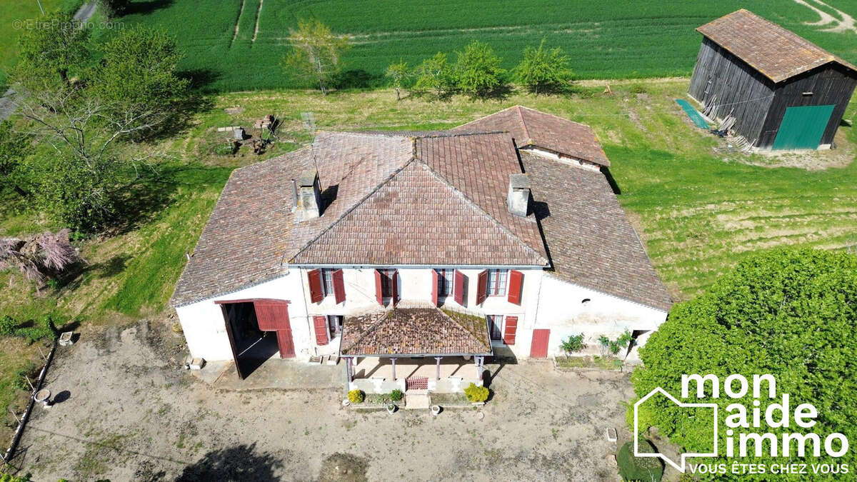 Maison à GRIGNOLS