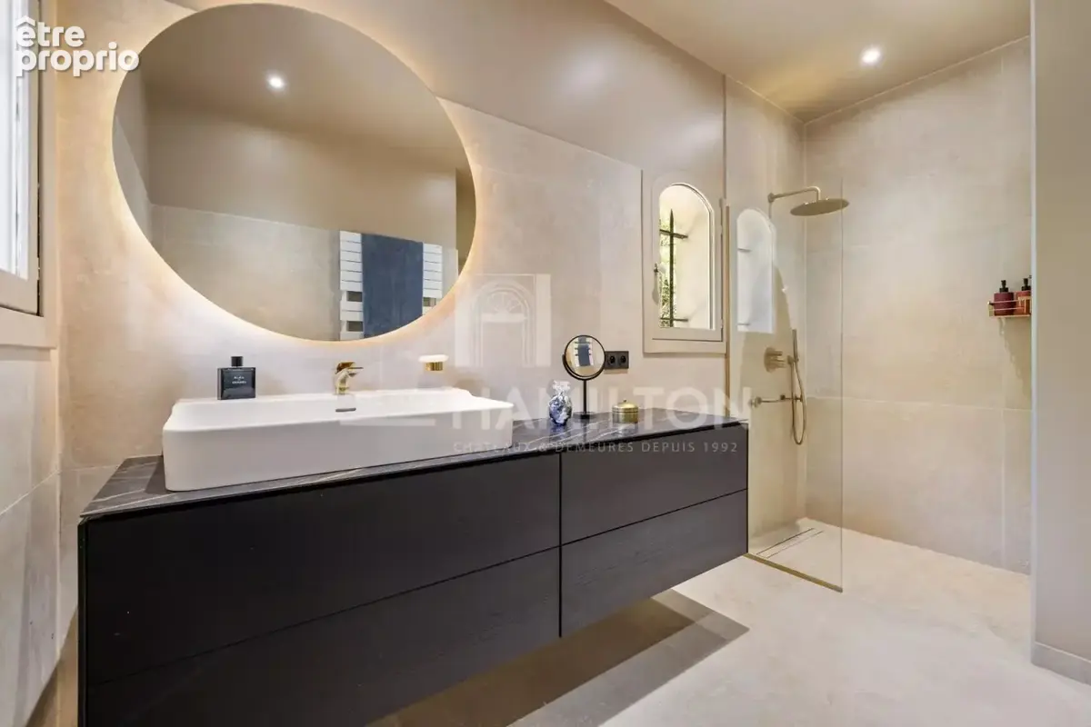 Magnifique villa de plain-pied avec piscine proche de Valbonne - photo 10