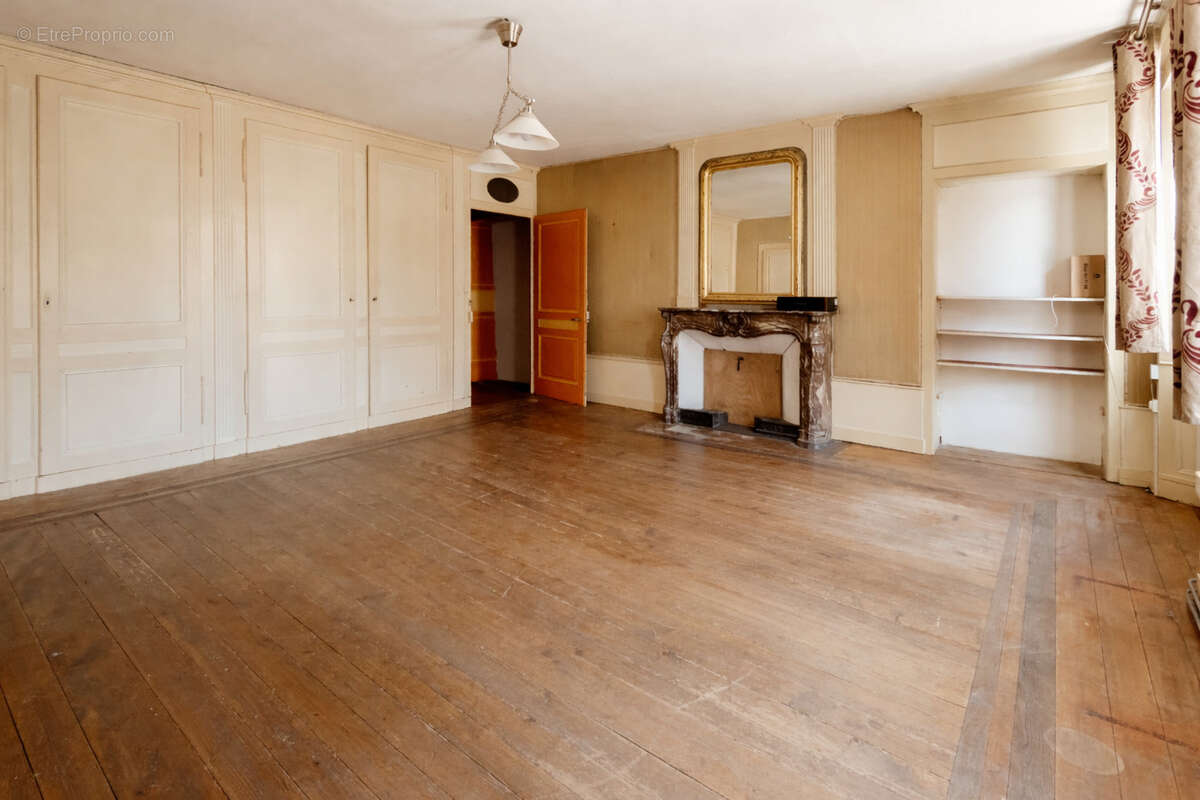 Appartement à JOUGNE