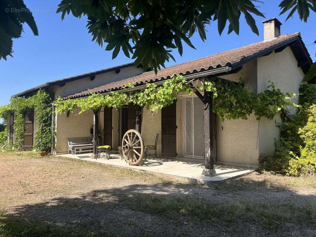 Maison à CARDAILLAC