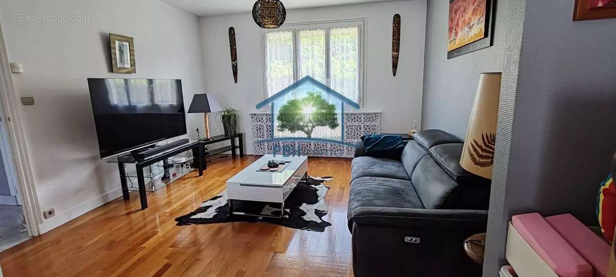 Maison à LIMAY