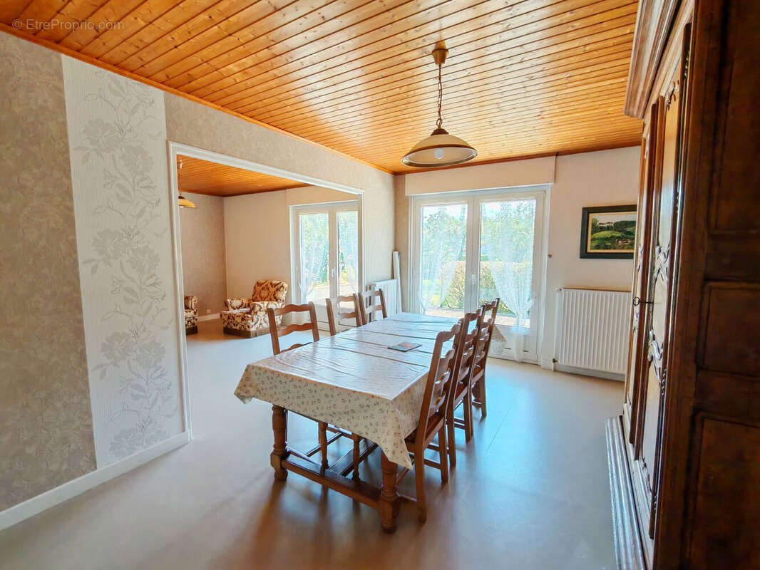 Photo 8 - Maison à CLERVAL