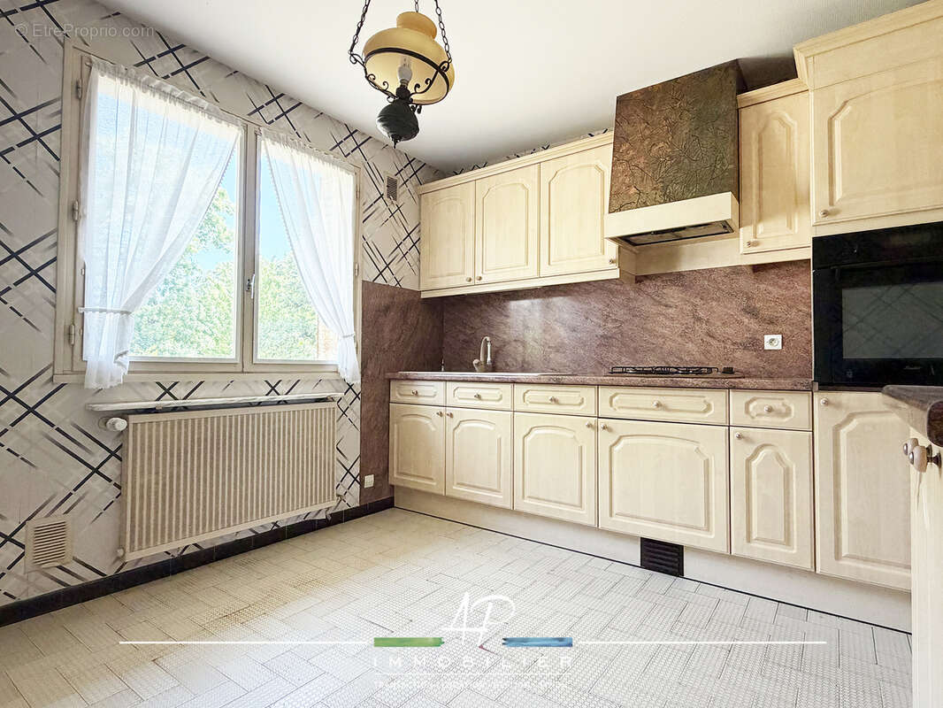 LUX   Une maison à révéler, dans un environnement agréable - photo 4