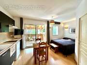   - Appartement à AX-LES-THERMES