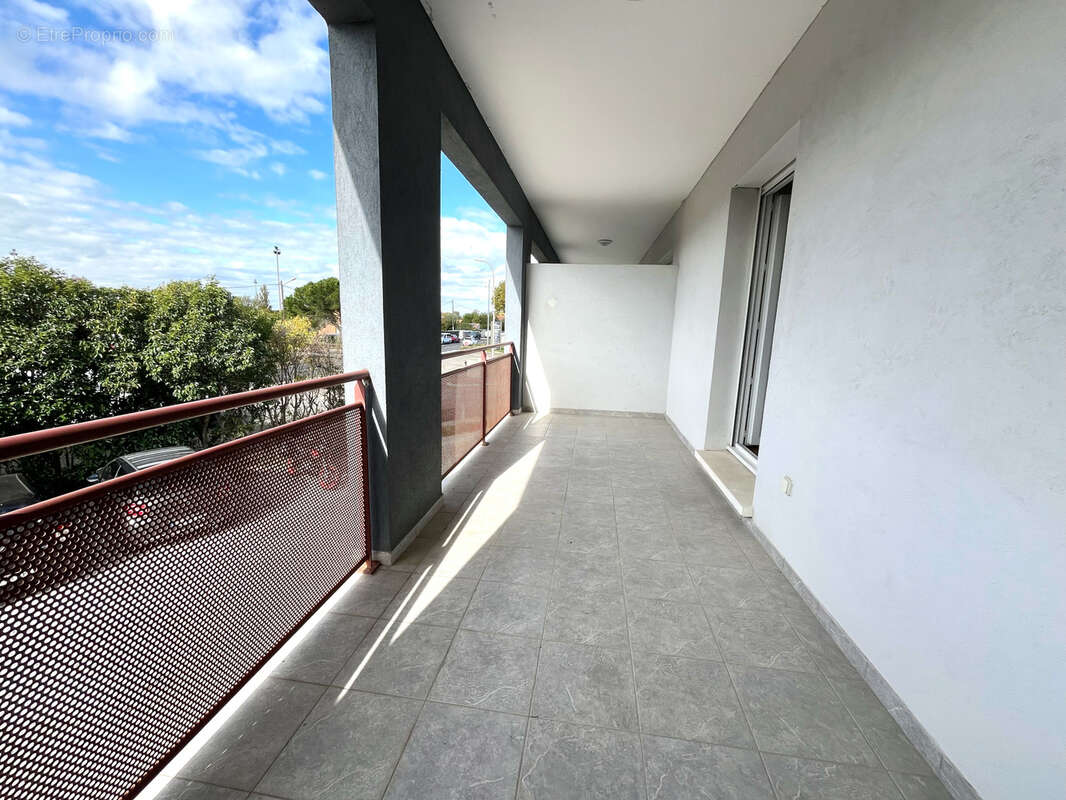 Appartement à PORT-DE-BOUC