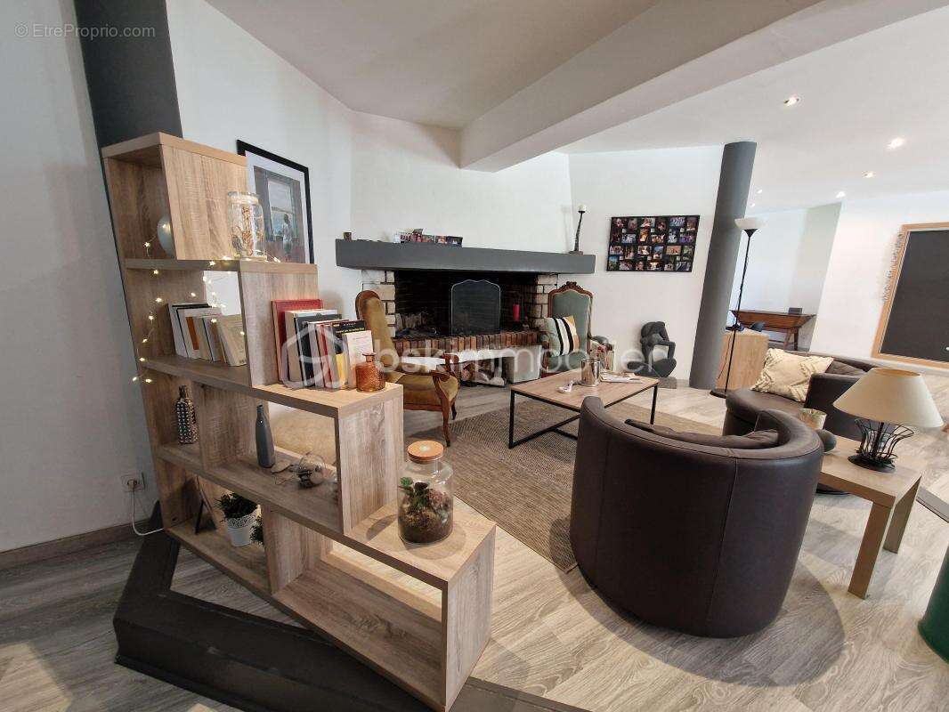 Appartement à CLAIRVAUX-LES-LACS