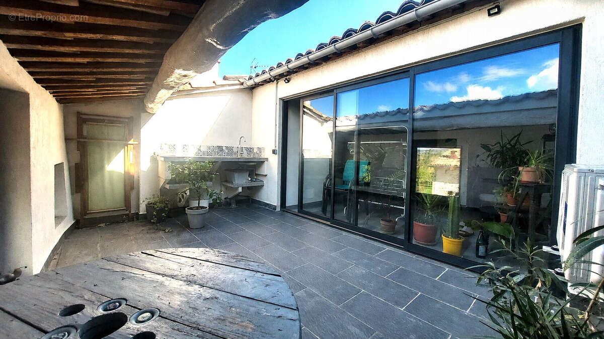 Maison à BARJAC