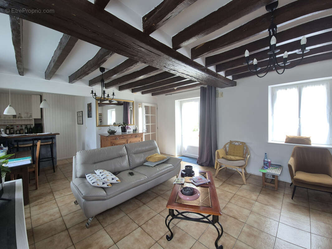 Maison à PRECIGNE