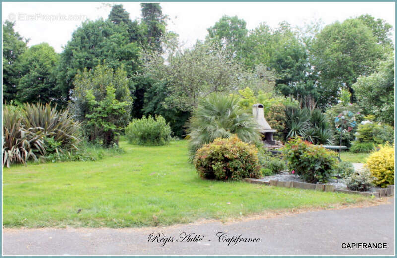 Maison à LA MEZIERE