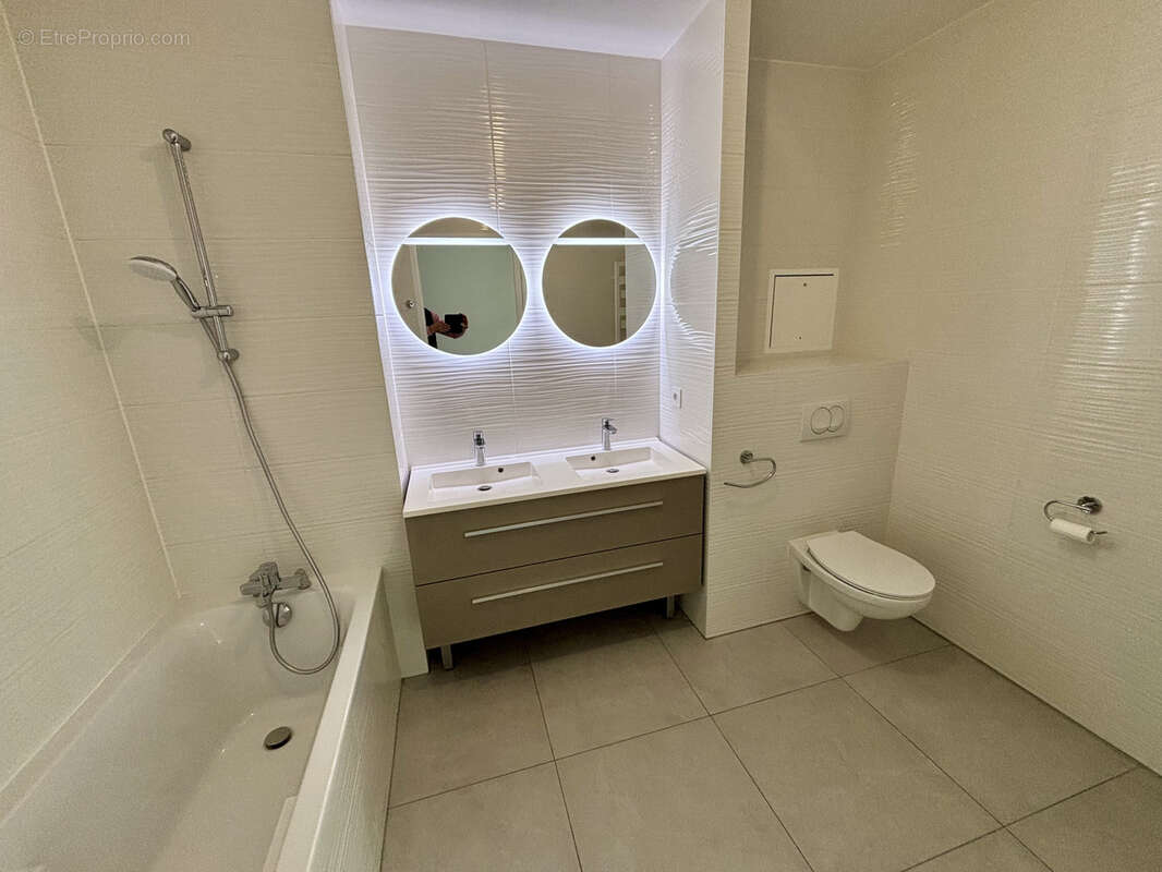 Appartement à SAINTE-GENEVIEVE-DES-BOIS