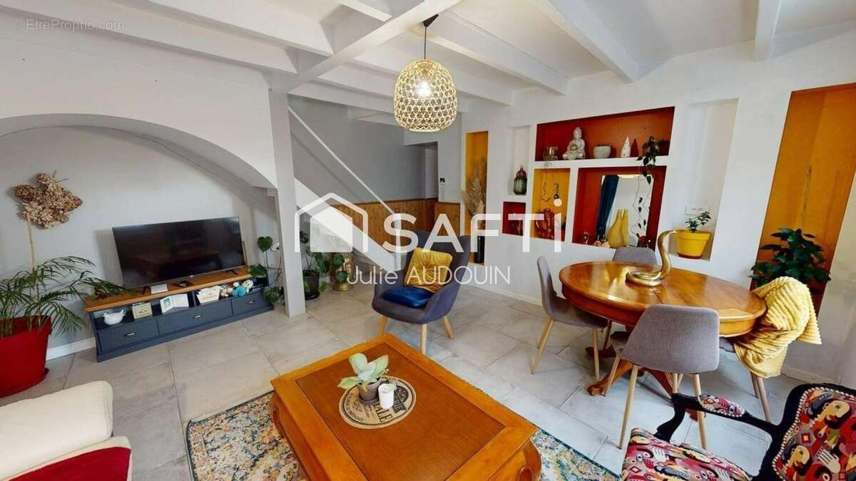 Photo 2 - Maison à LOUZAC-SAINT-ANDRE