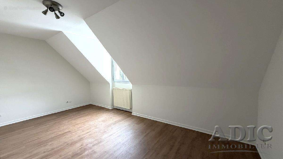 Maison à DAMMARTIN-EN-GOELE