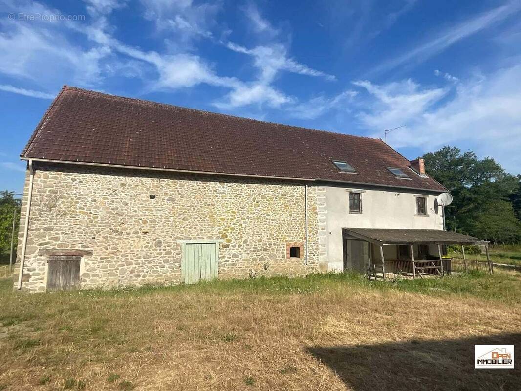 Appartement à SAINT-MAURICE-LA-SOUTERRAINE
