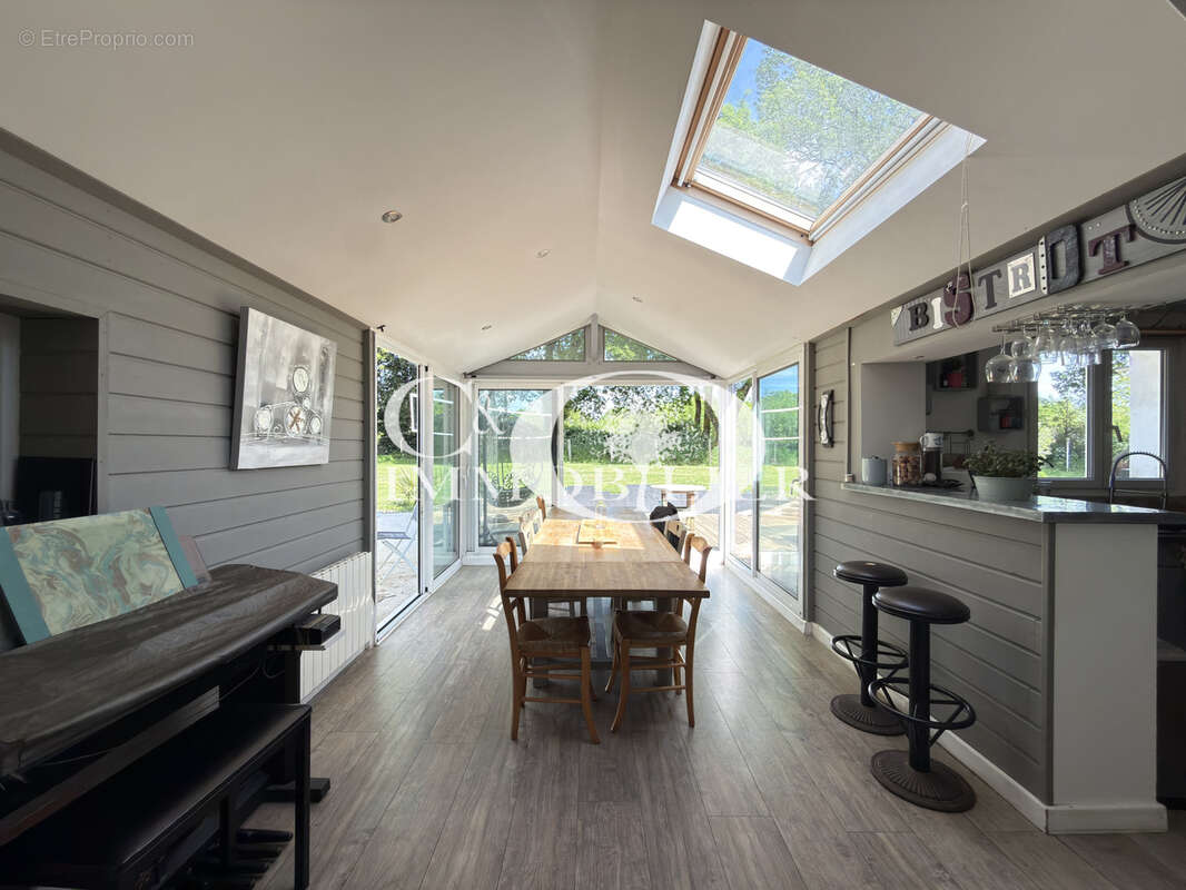 Maison à SAINT-CHRISTOPHE-DU-LIGNERON