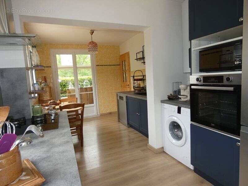 Maison 69 m² à Serres  - photo 9