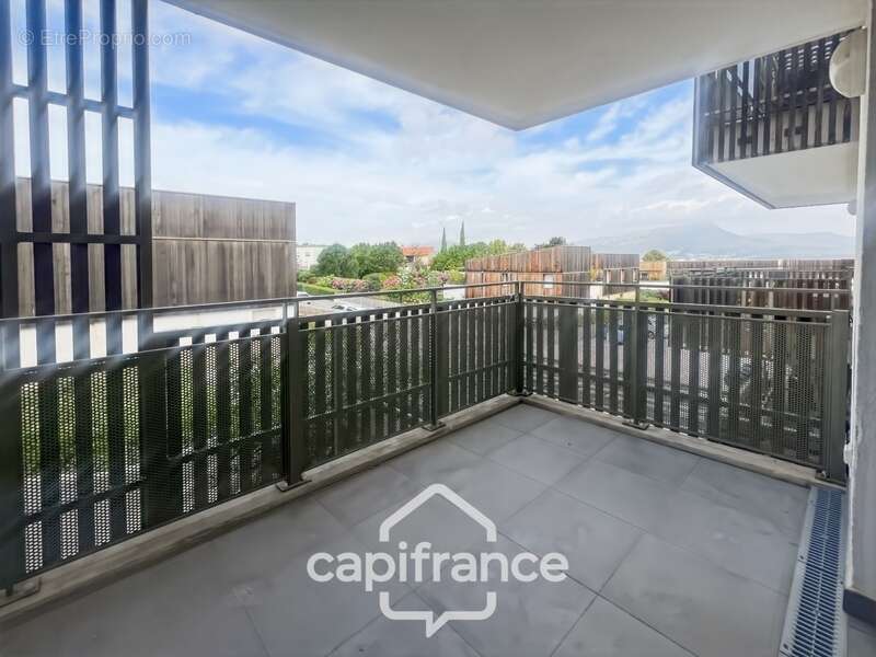 Appartement à LE PRADET