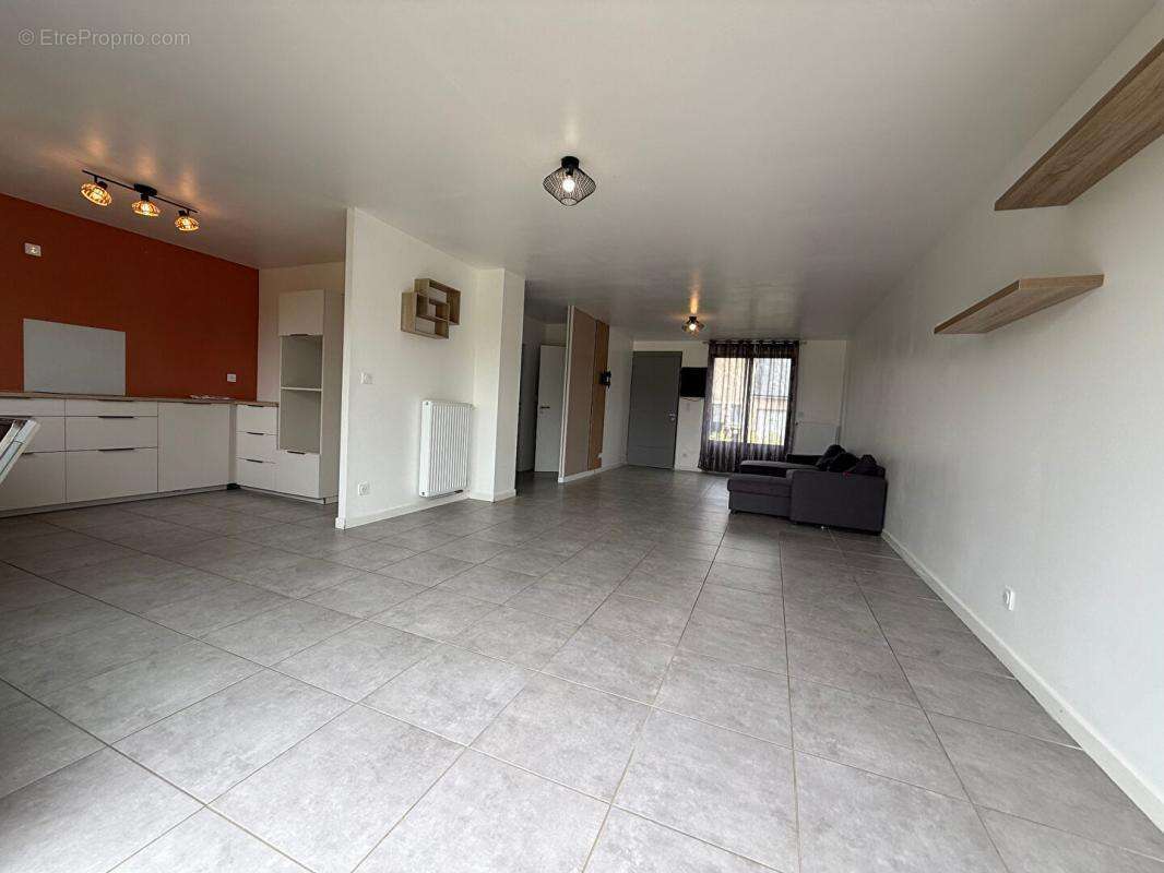 Maison à SEICHES-SUR-LE-LOIR