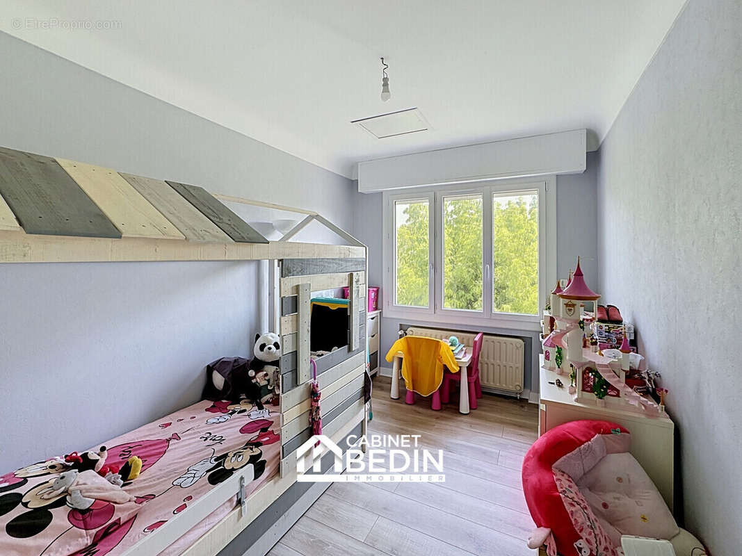 Maison 168 m² à Parentis-En-Born  - photo 6
