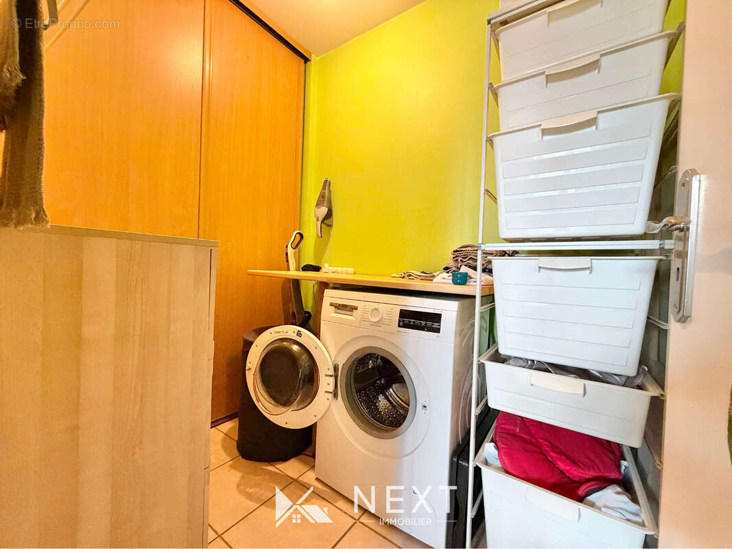 Appartement à SAINT-MARTIN-D'HERES