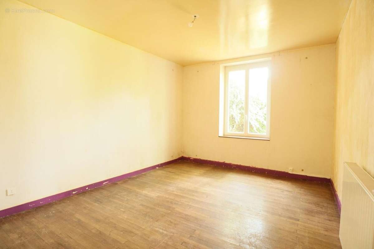 Photo 4 - Maison à MAIRE-LEVESCAULT