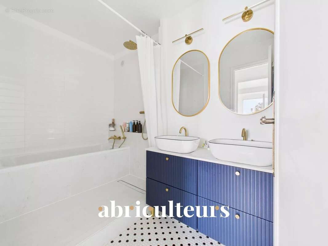 Appartement à CHEVILLY-LARUE