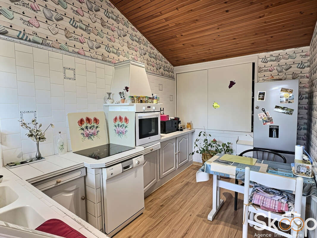 Vente maison 4 pièces avec jardin cave et garage  - clavières - alès (30100) - photo 6