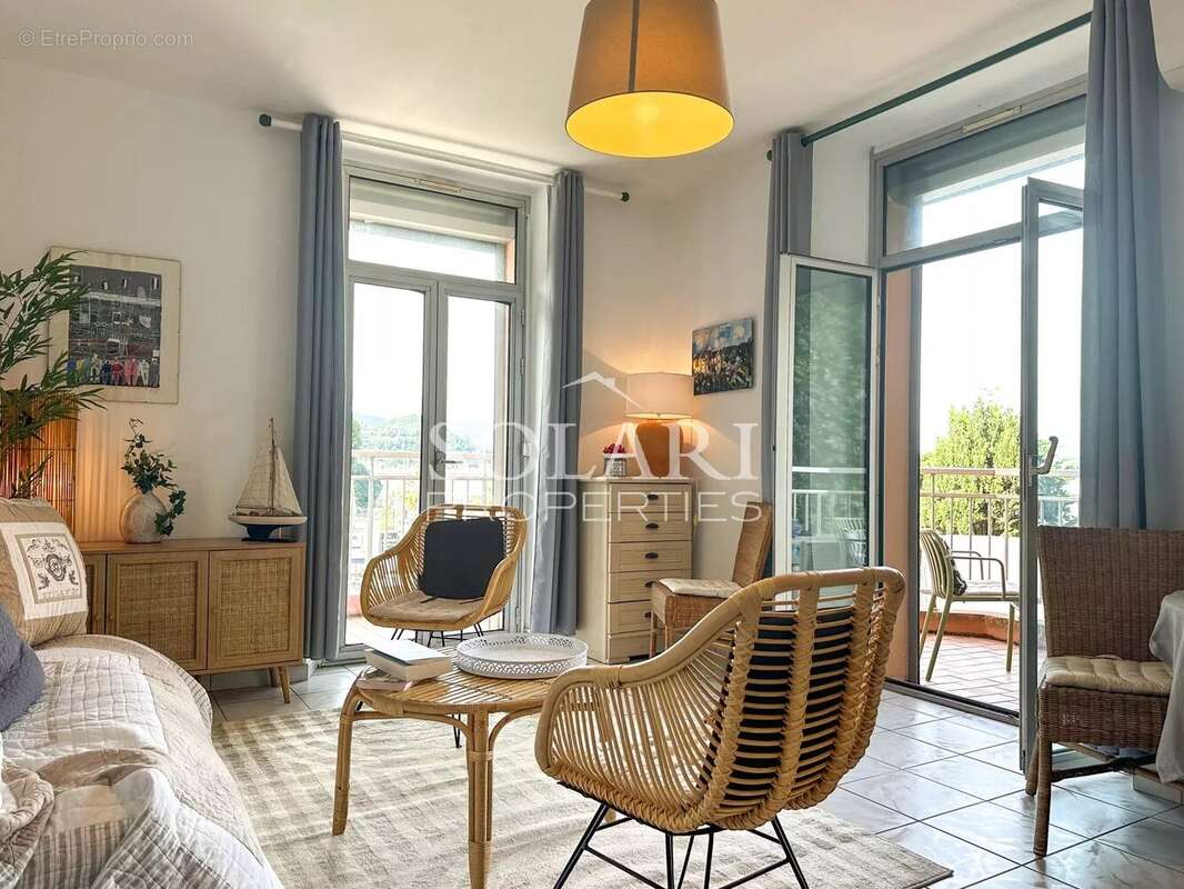 Appartement à THEOULE-SUR-MER