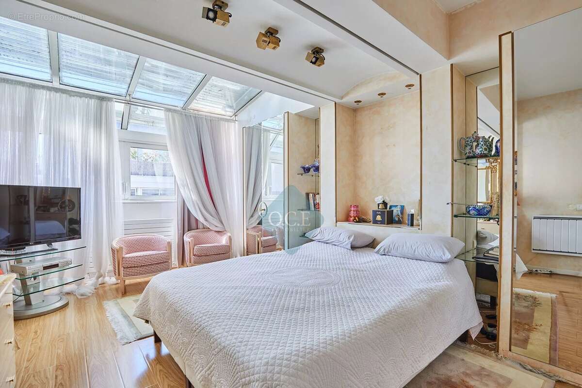 Appartement à PARIS-11E