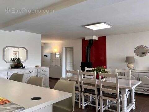 Maison à MAUSSANE-LES-ALPILLES