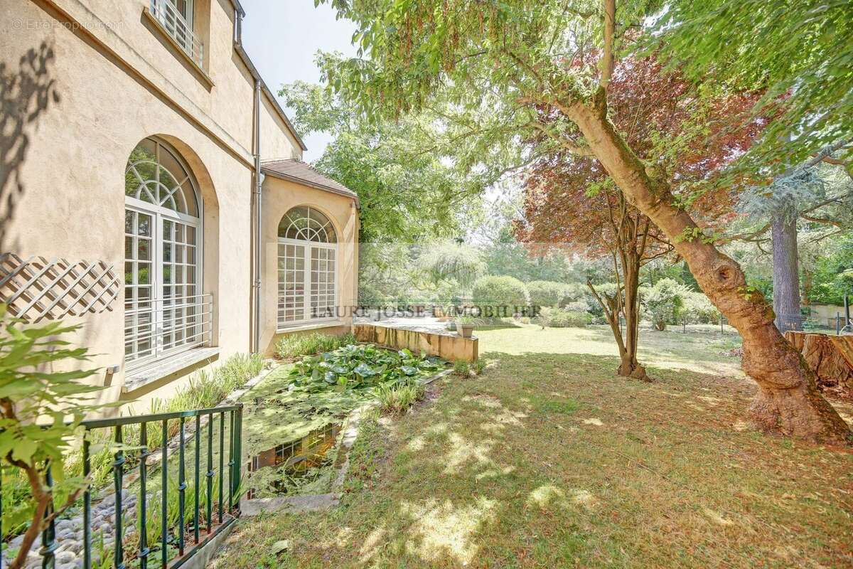 Maison 167 m² à Chatou  - photo 3