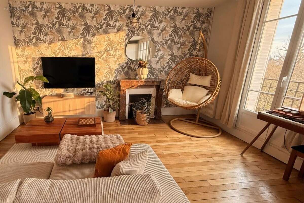 Appartement à SAINT-MAUR-DES-FOSSES