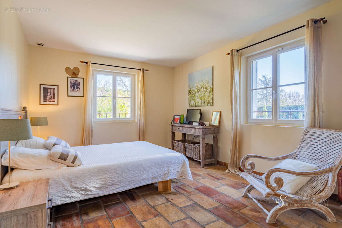 Maison à MAUSSANE-LES-ALPILLES