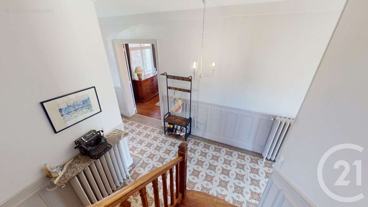 Maison à SAINT-QUENTIN