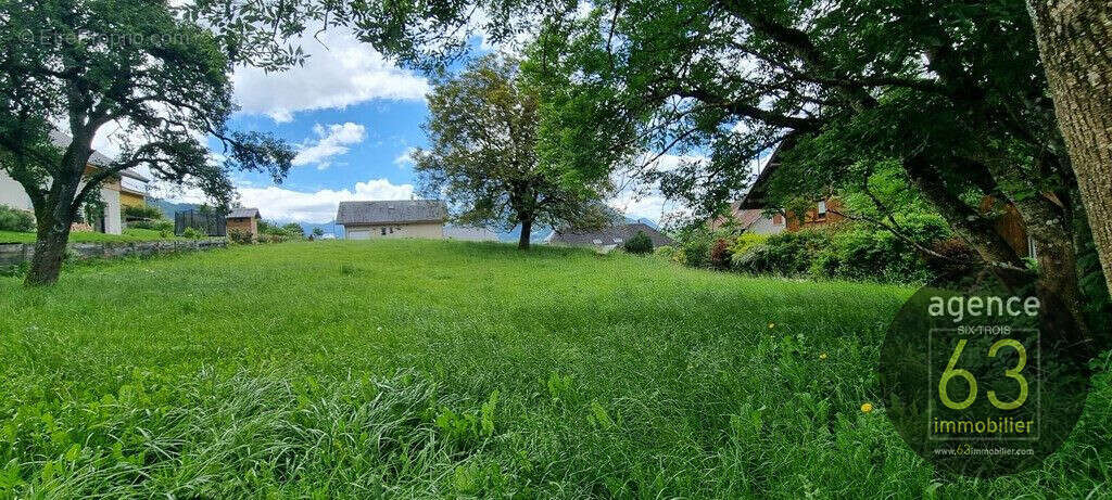 Terrain à LA MOTTE-EN-BAUGES