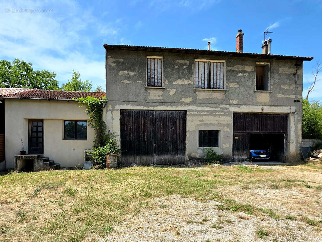 Maison à CHATEAUNEUF-SUR-ISERE