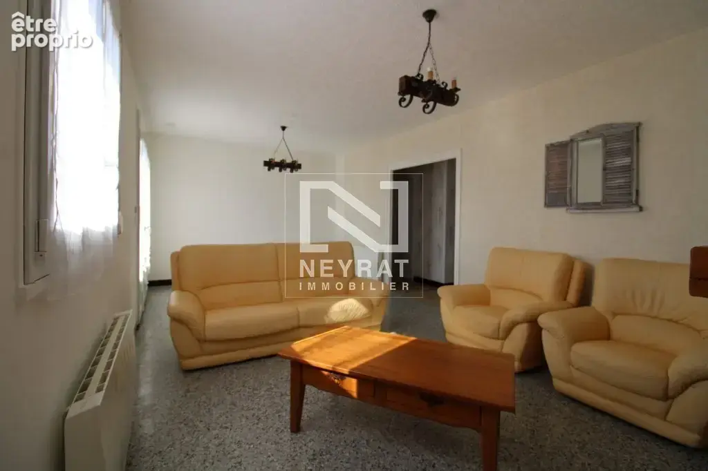 LANS – Maison 3 chambres – 5 garages – Terrain 2021 m² - photo 8