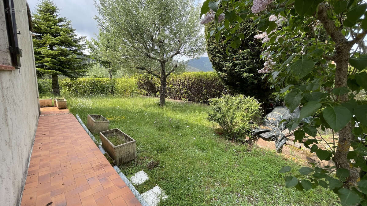 Maison à SERANON