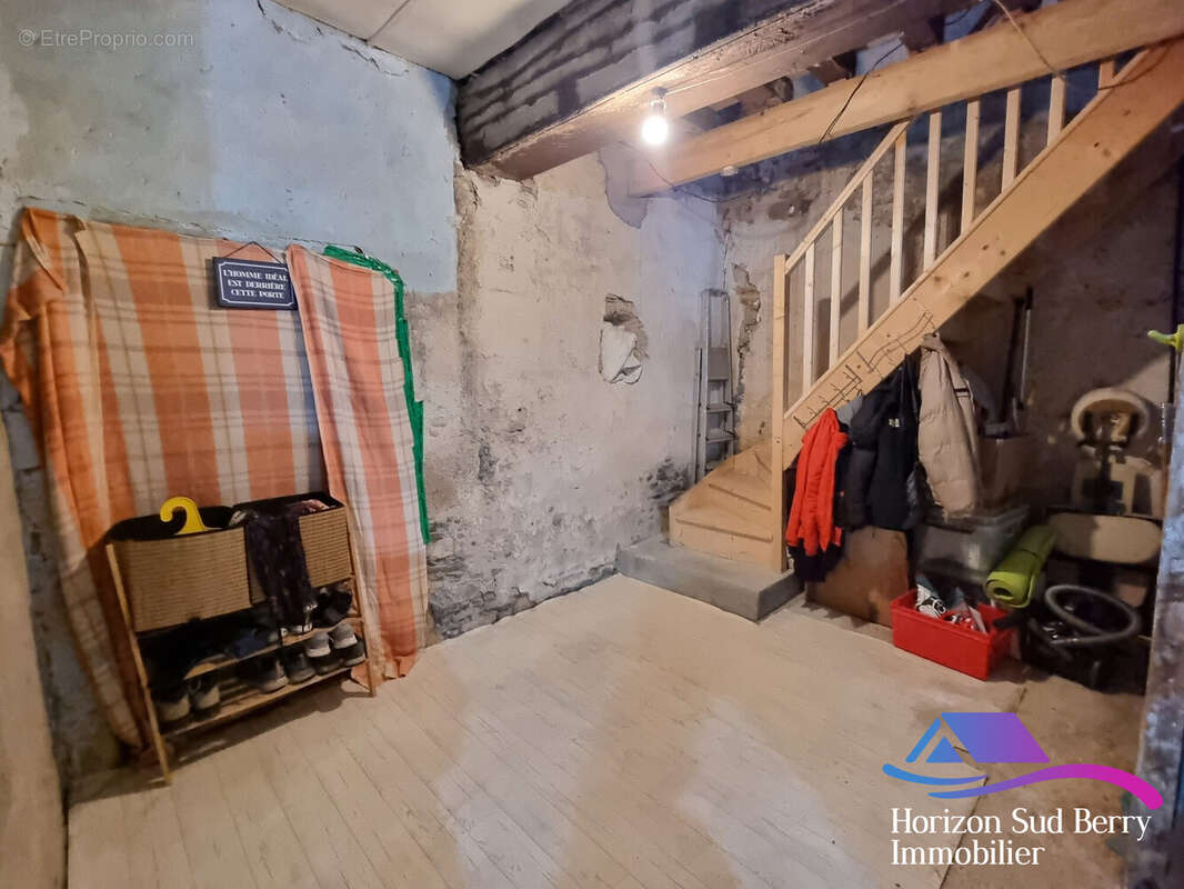 Maison à GENOUILLAC