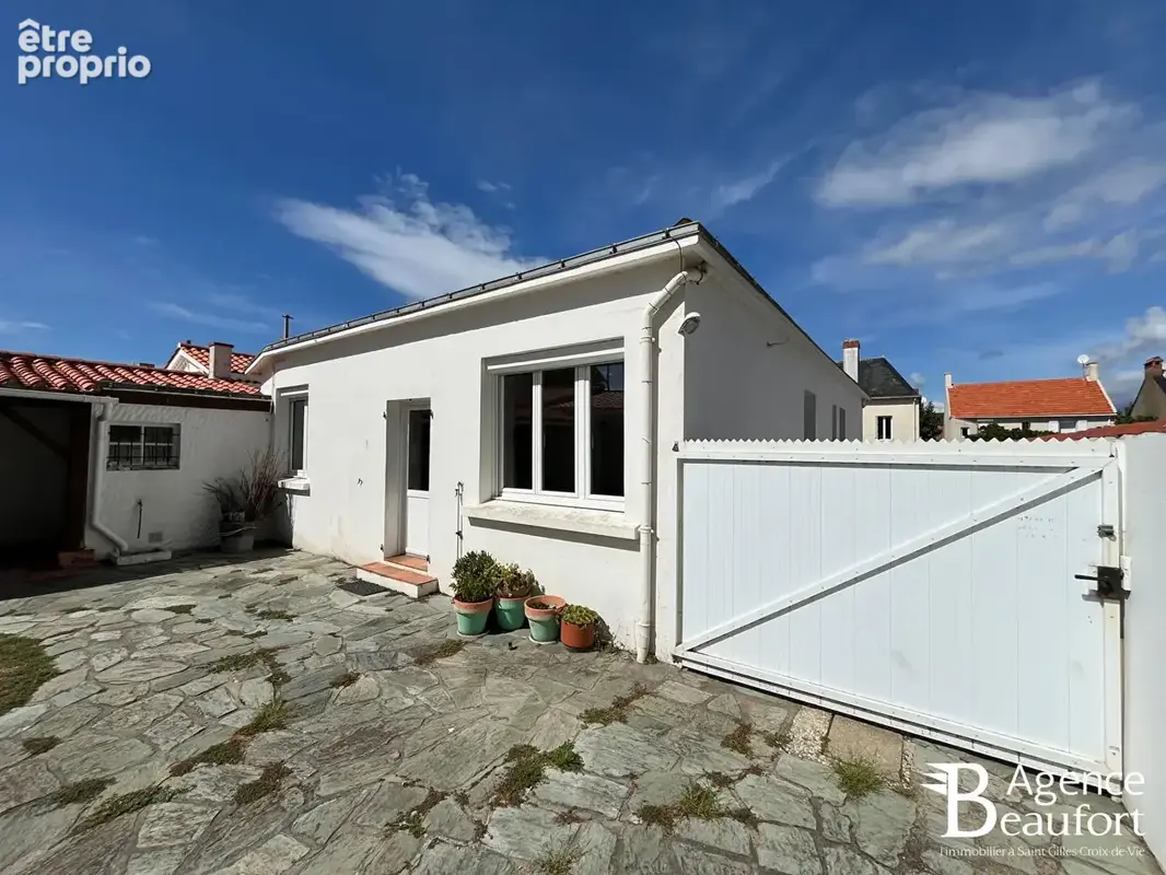 Maison - St Gilles Croix de Vie - photo 3