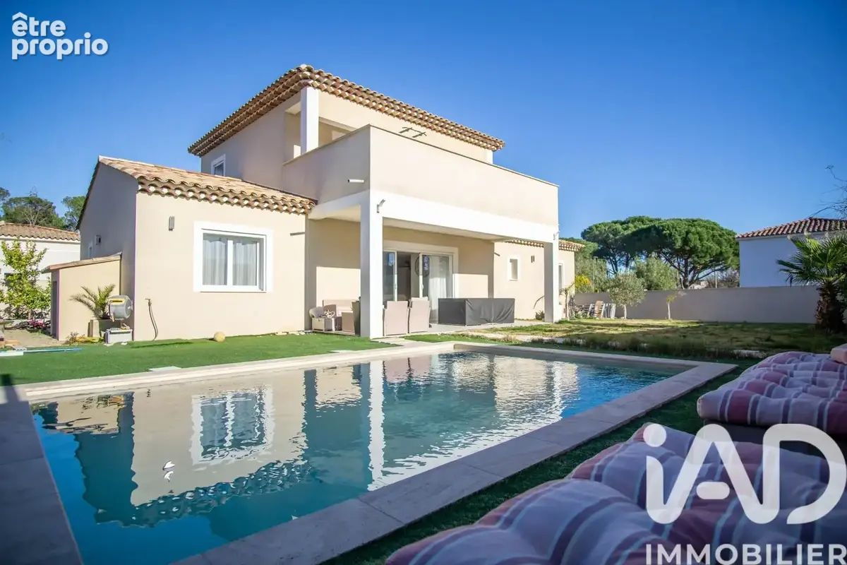 Photo 1 - Maison à PUGET-SUR-ARGENS