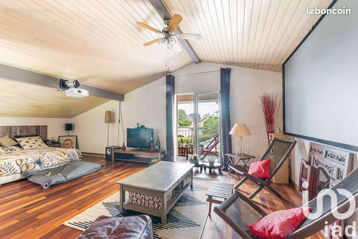 Photo 9 - Maison à SAINT-MEDARD-D'EYRANS