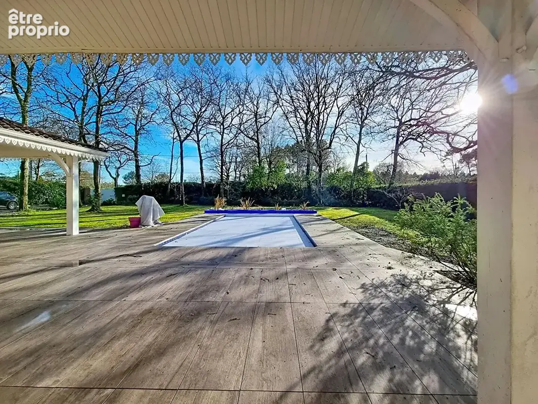 À vendre : Maison spacieuse de 5 pièces à Lugos - photo 2