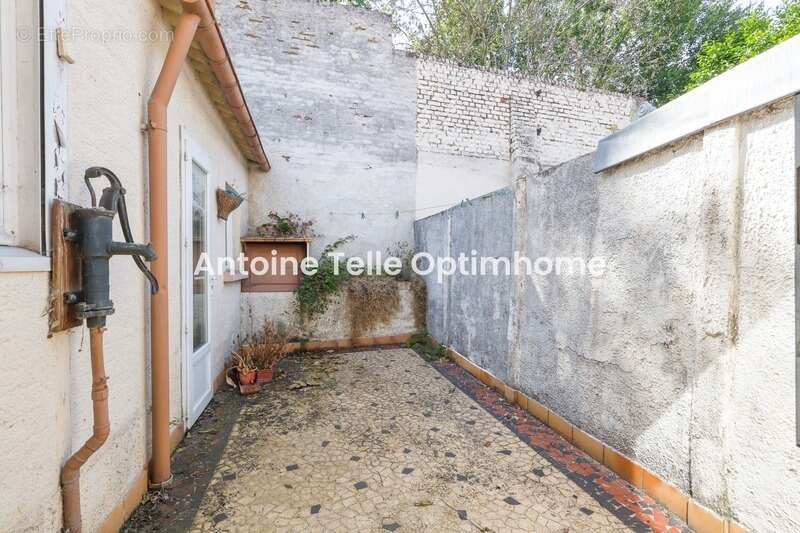 Le Cateau 59360 - Maison à rafraichir avec garage & jardin clos - photo 15