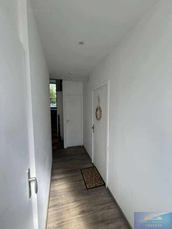 Immeuble de caractère au cœur de la Vallée des Gaves   Habitation principale et investissement locatif réunis - photo 11
