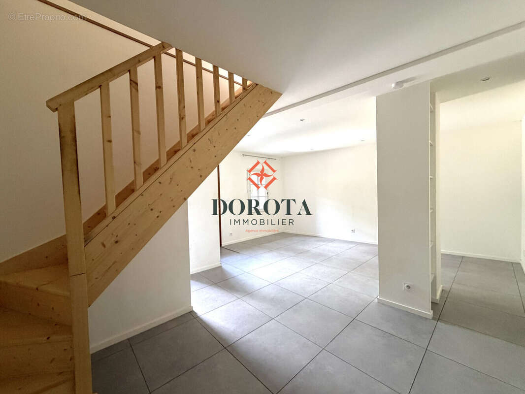 Appartement 41 m² à Saint-Ismier  - photo 8