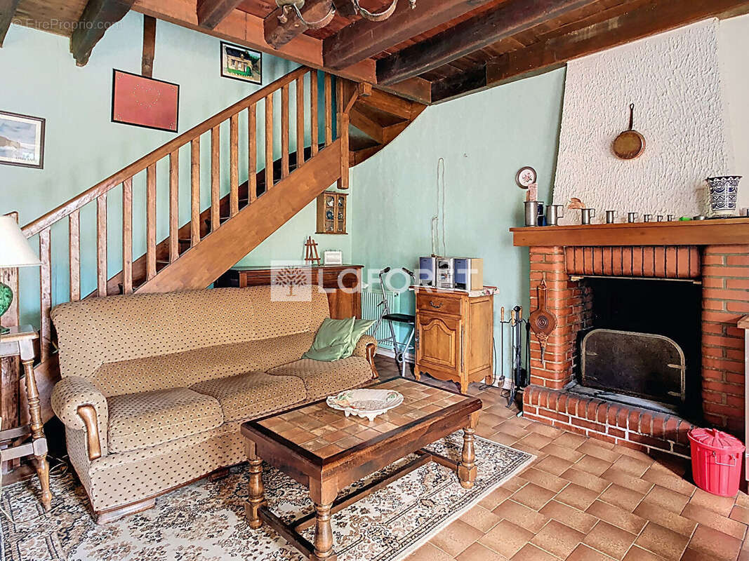 Maison à MAURE-DE-BRETAGNE