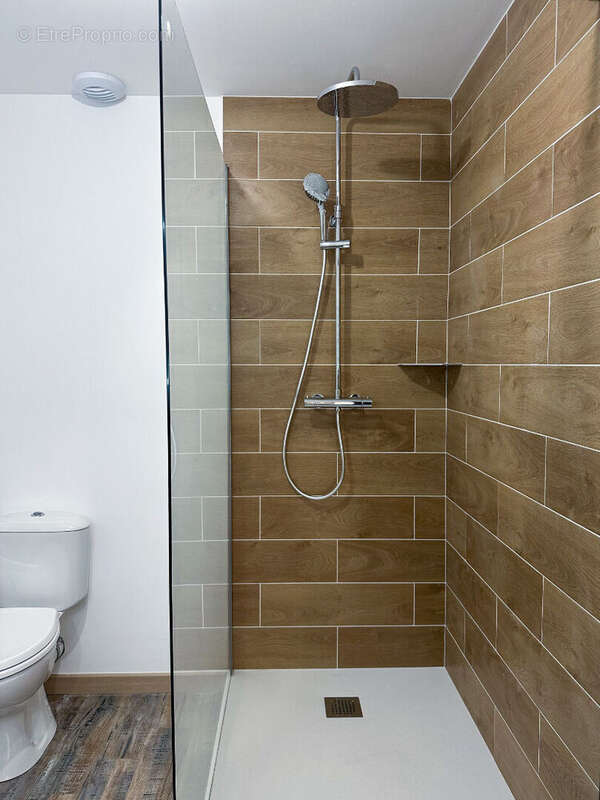 Immeuble Cognac 140 m2 3 lots - photo 4