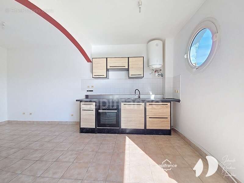 Appartement à BAIE-MAHAULT